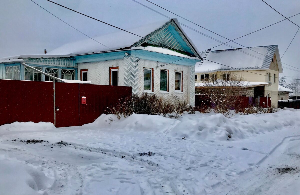 Кварталы русских советских домиков🏠 в городах. Необычайный уют и красота! Что я заметил