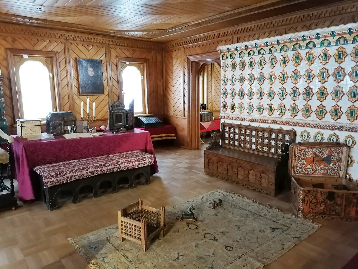 Комната боярыни в палате бояр Романовых.