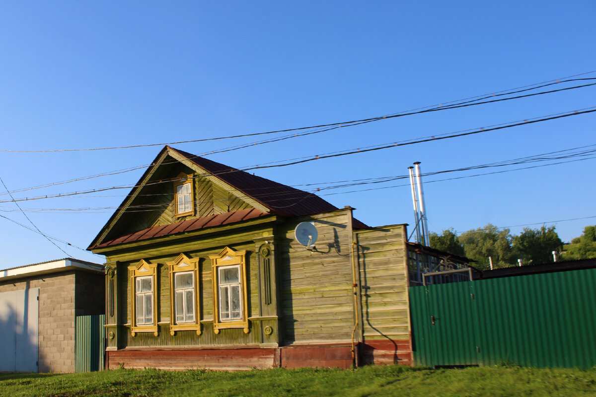 Старинный купеческий городок Республики Чувашии, в котором и время  медленнее течет и жизнь спокойнее кажется — Мариинский Посад | Под зонтиком  | Дзен