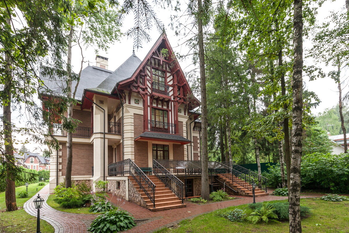 Загородная недвижимость