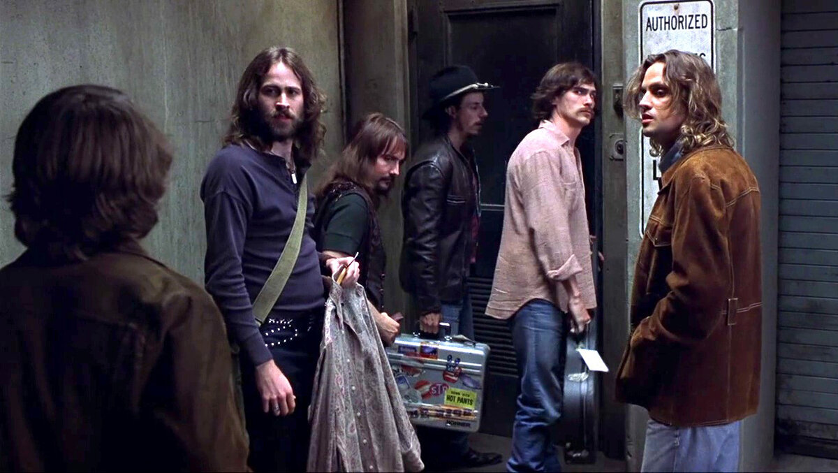 Кадр из фильма "Почти знаменит"