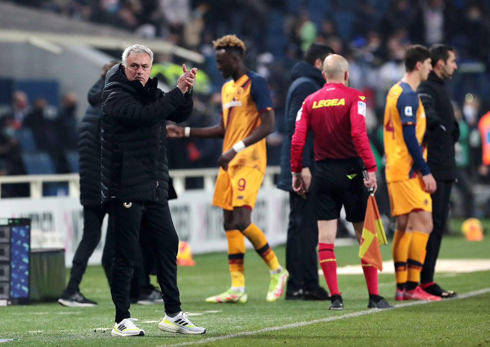 Жозе Моуринью в матче «Аталанта» — «Рома» Emilio Andreoli / Getty Images Sport / Getty Images 