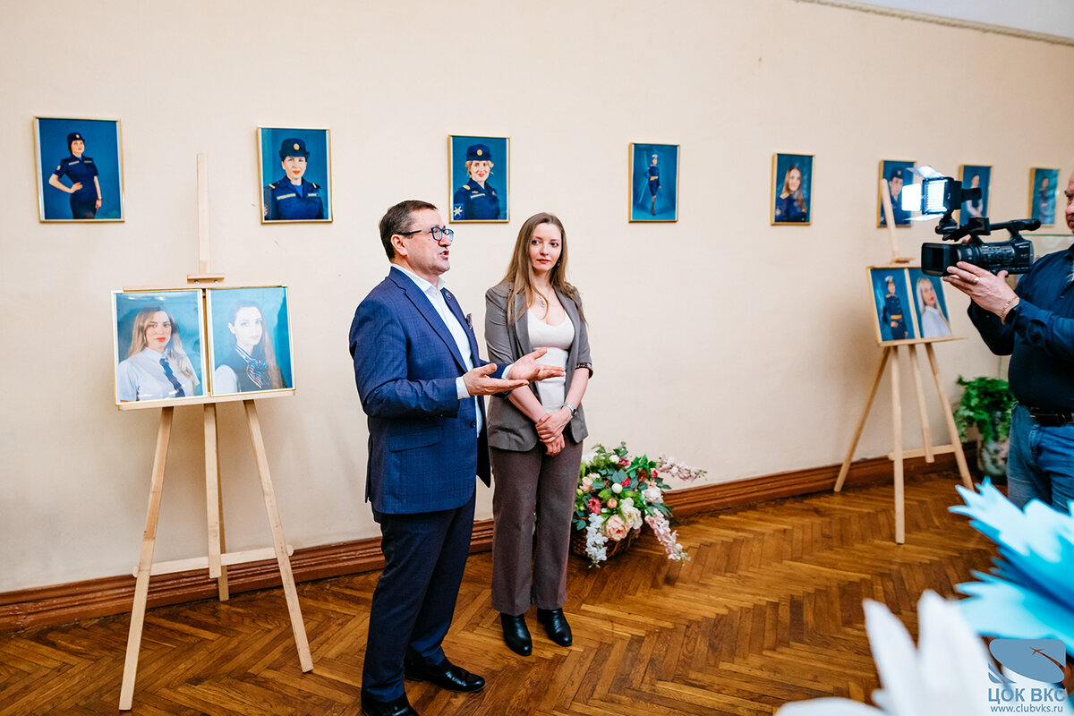 В Москве открылась персональная выставка фотографа Центрального офицерского клуба ВКС Ольги Шацкой «Женская сила»