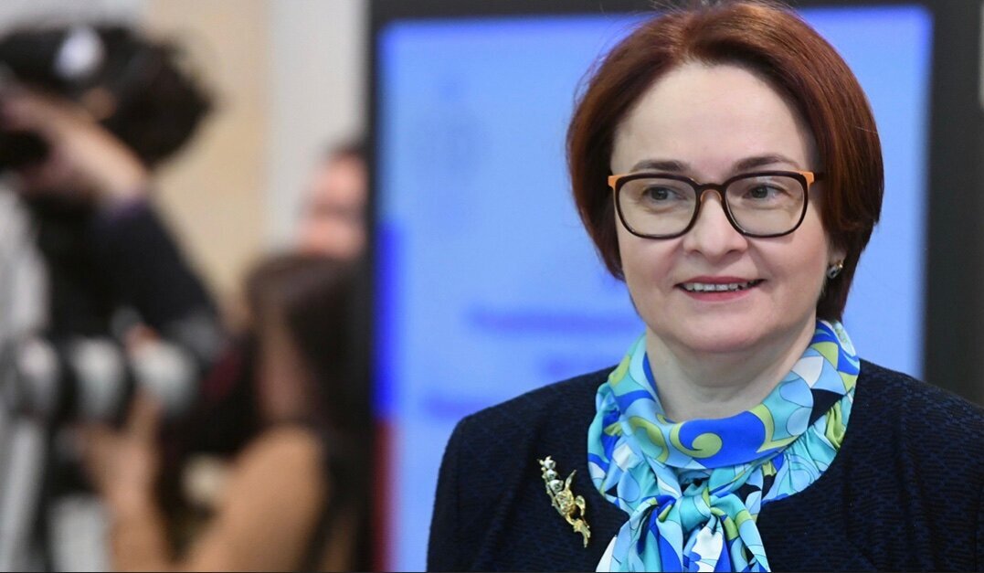 эльвира набиуллина брошки. эльвира сахипзадовна набиуллина брошки. эльвира набиуллина и ее брошки. эльвира набиуллина броши. эльвира набиуллина 2022.