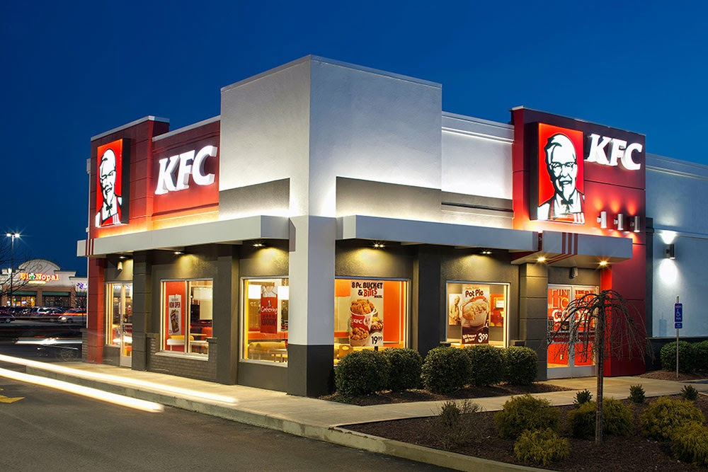 Автокафе КФС. КФС магазин. KFC ресторан. КФС кафе.