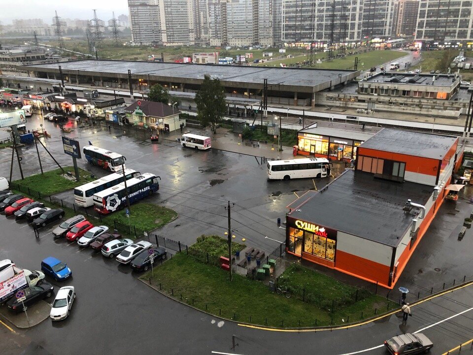 Погода в девяткино. Привокзальная площадь Мурино. Привокзальная площадь Девяткино. Мурино Девяткино Привокзальная площадь. Метро Девяткино Привокзальная площадь.