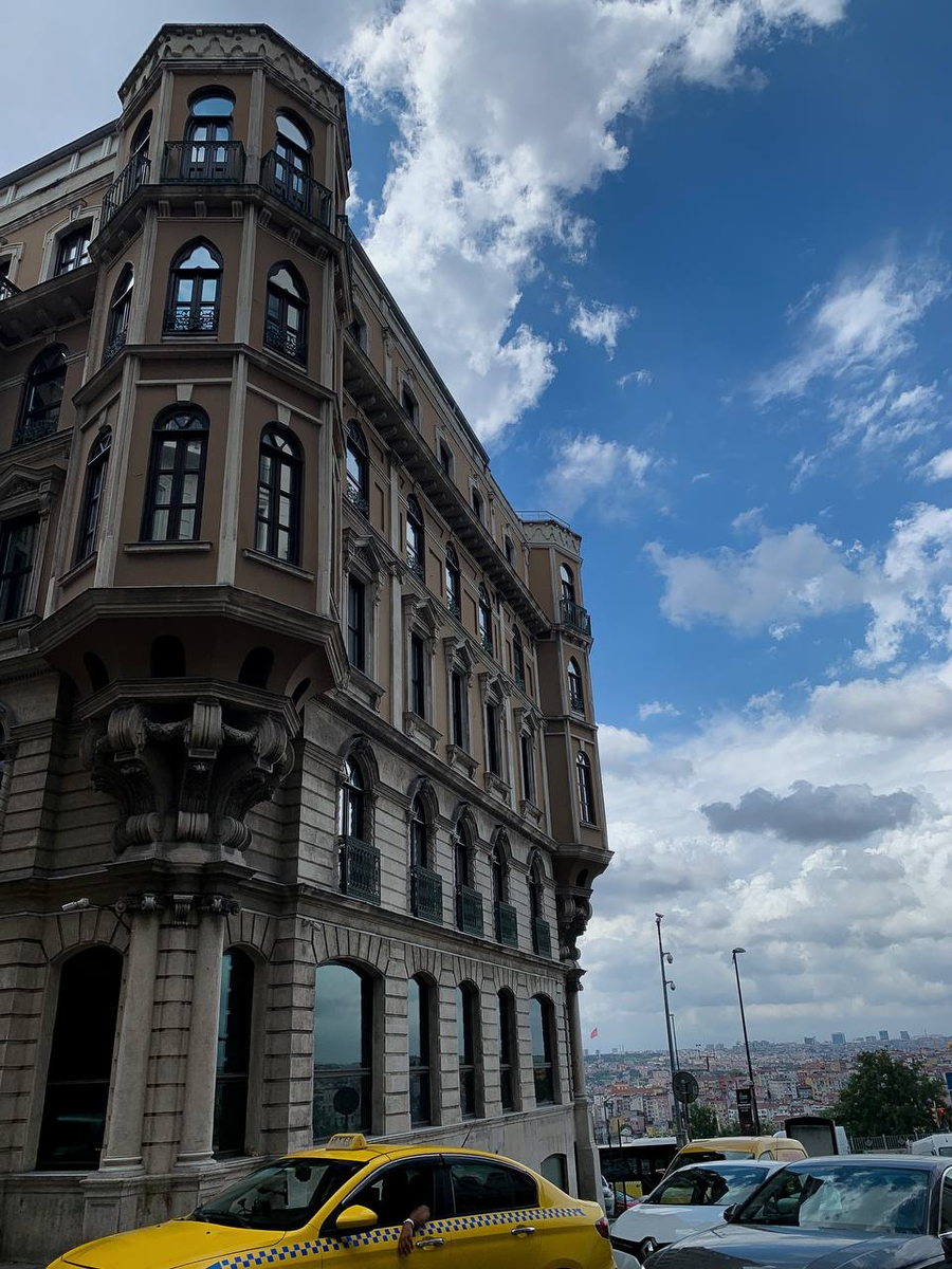 В одной из пробок Стамбула