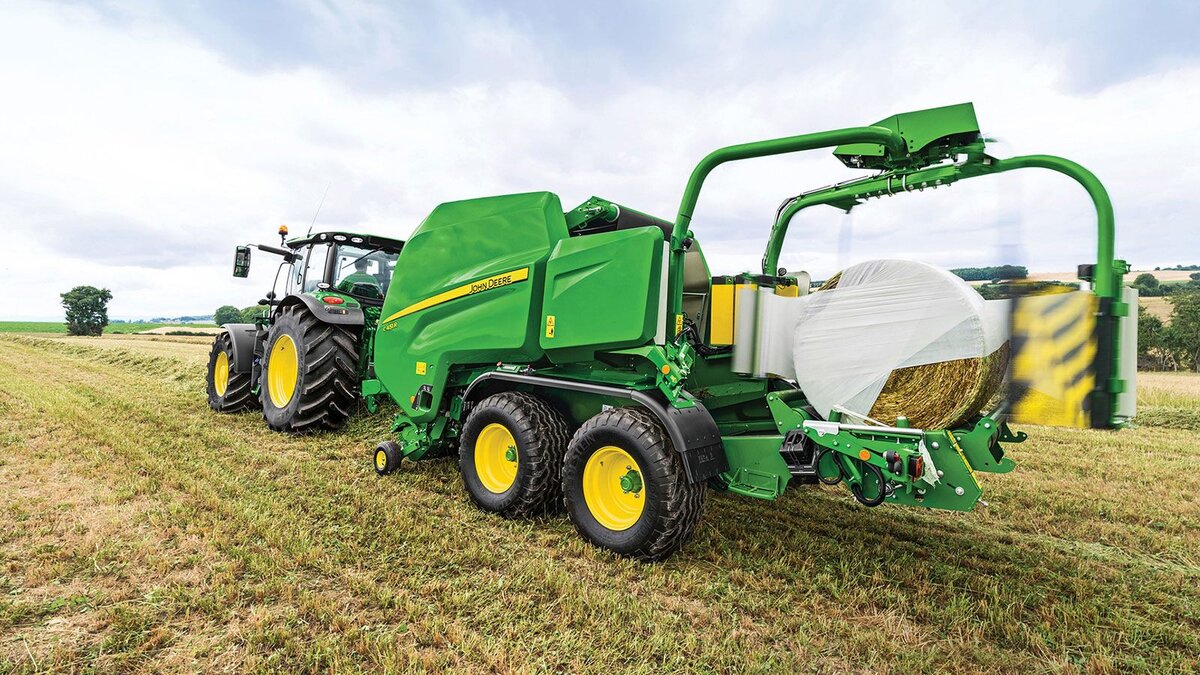 Техника john deere. Пресс-подборщик John Deere 568. John Deere c30. Подборщик John Deer 640c. Джон Дир линейка техники.