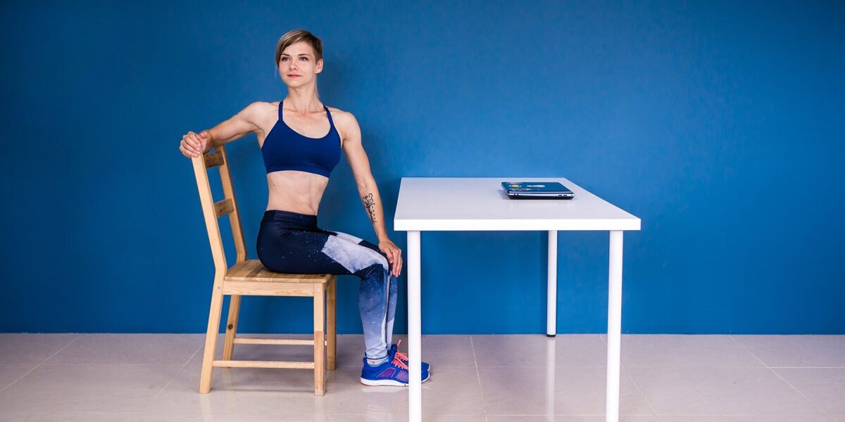 Растяжка в офисе ©mtdata.ru