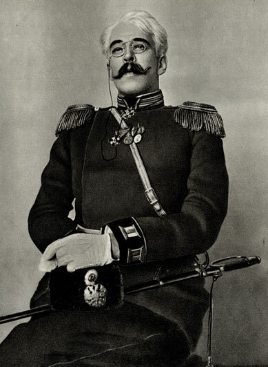 Вершинин — К. С. Станиславский                                     Источник всех трёх изображений: http://apchekhov.ru