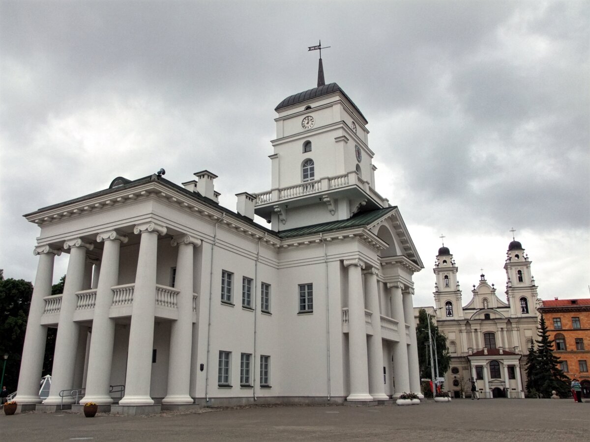 Городская ратуша минск фото