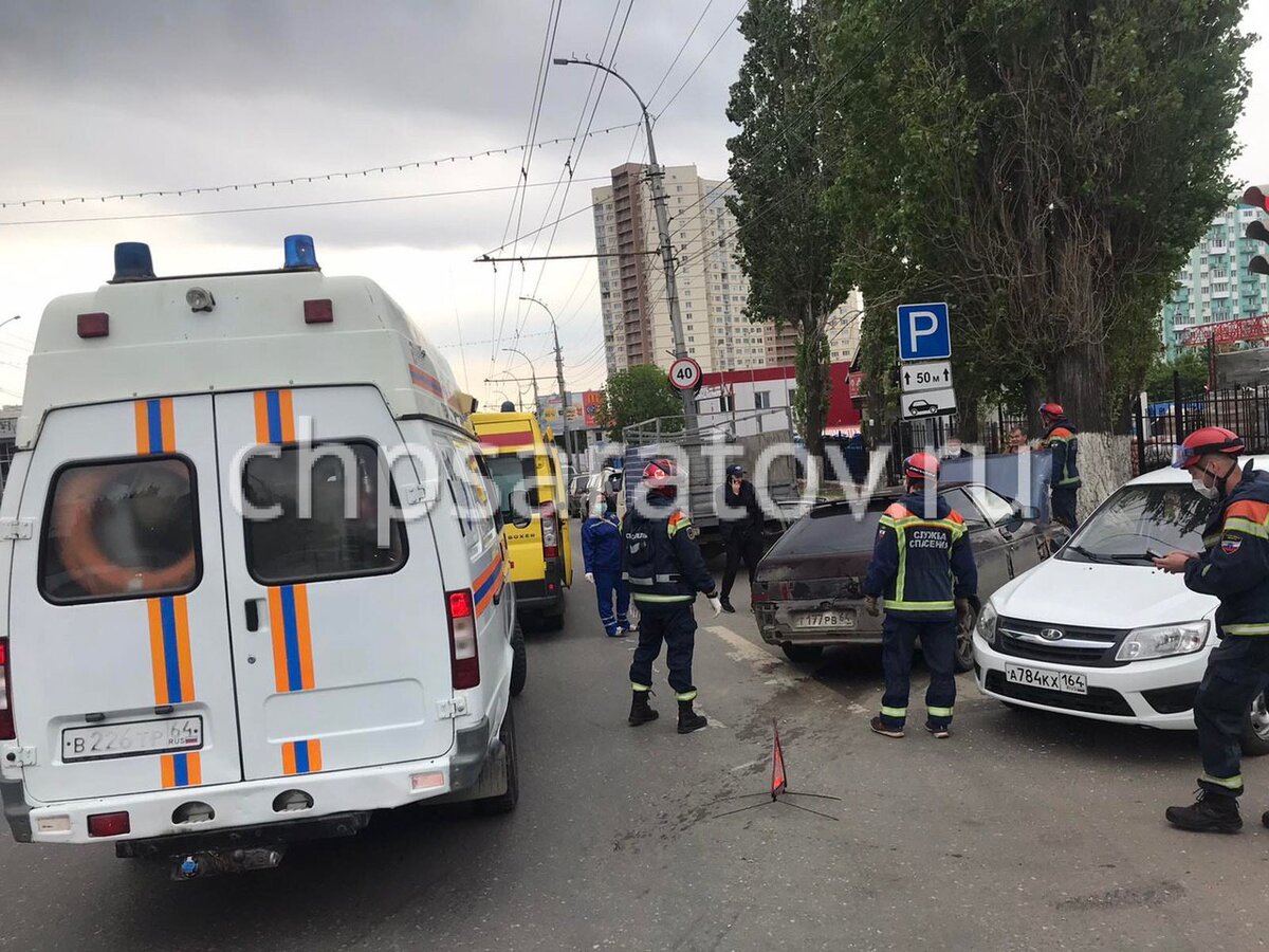 В результате ДТП в Заводском районе пострадали две женщины | ЧП Саратов |  Дзен