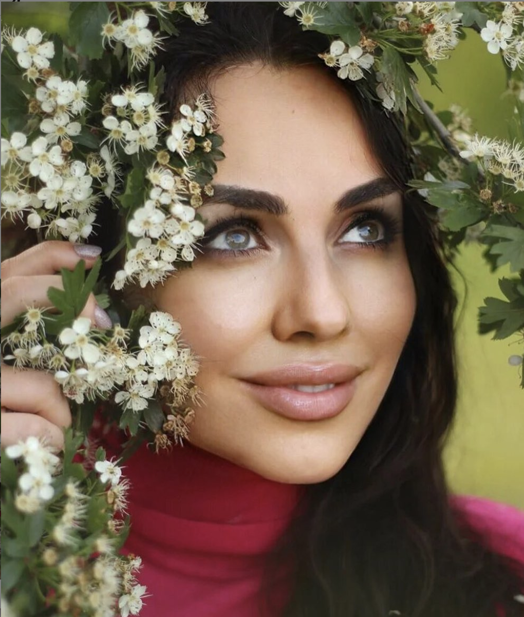 Юлия Хадарцева психолог расстановщик