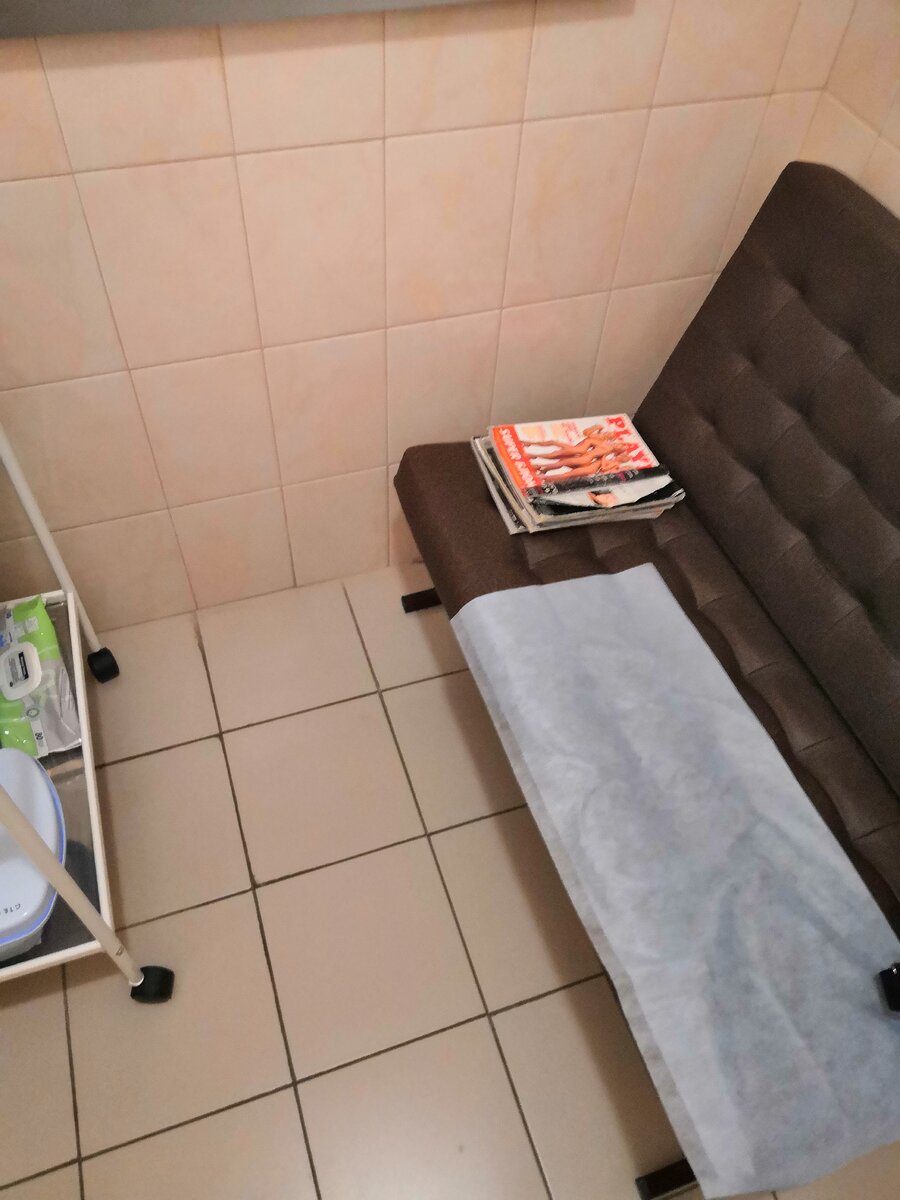 Фото из личного архива - "Комната для получения материала"