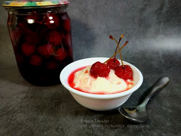 Если вы еще не пробовали этот рецепт — очень советую закрыть пару баночек.