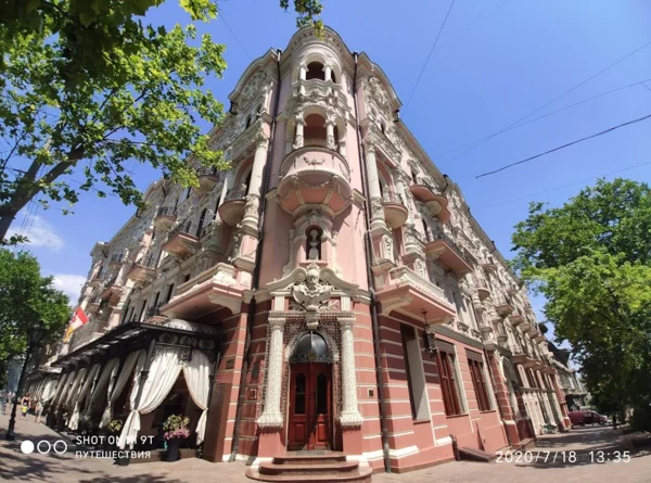 Одесса. Гостиница "Бристоль". Фото автора (листайте галерею)