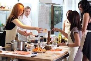 Как научиться готовить с нуля: 15 советов для начинающих
