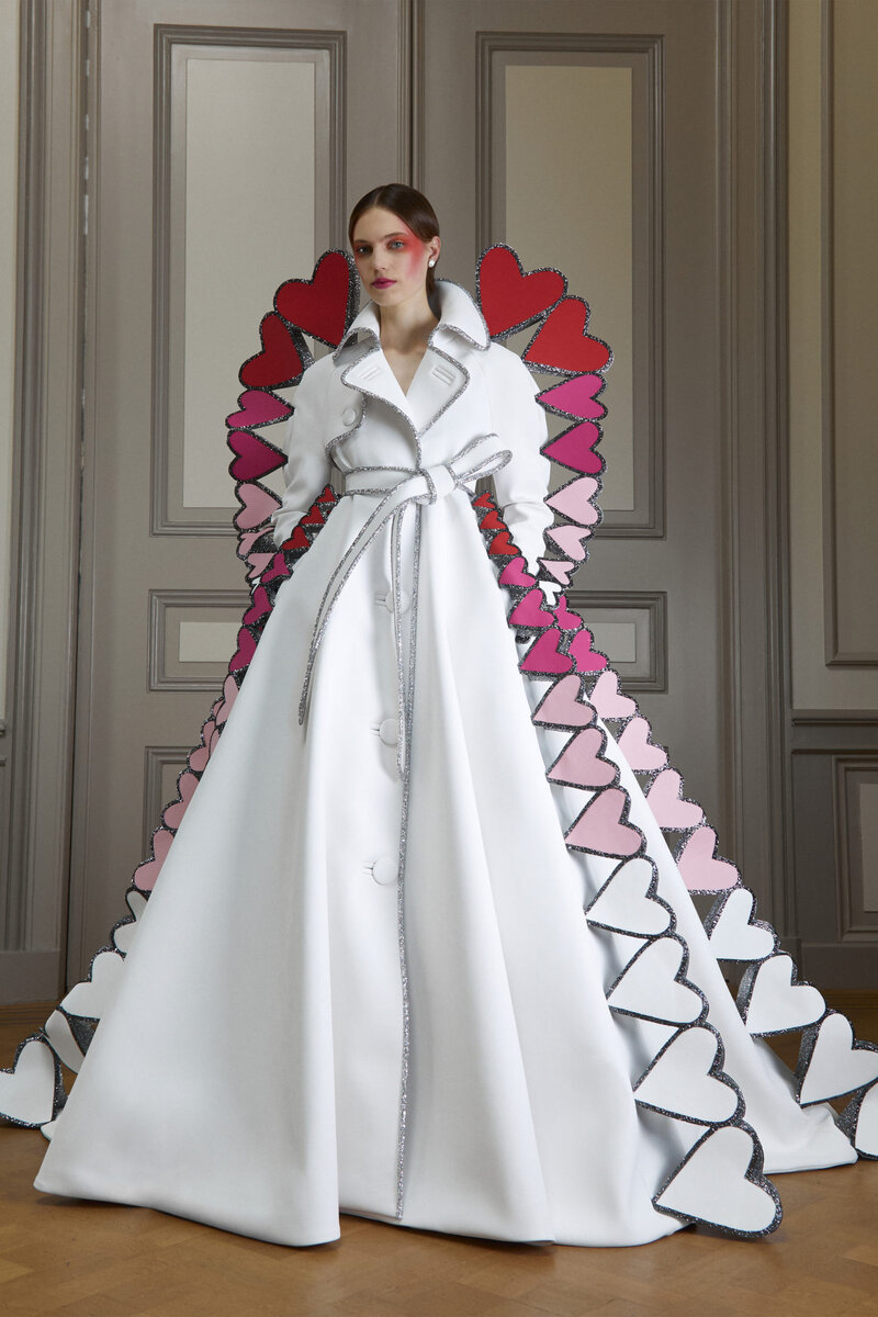 Фото с сайта https://www.vogue.ru/collection