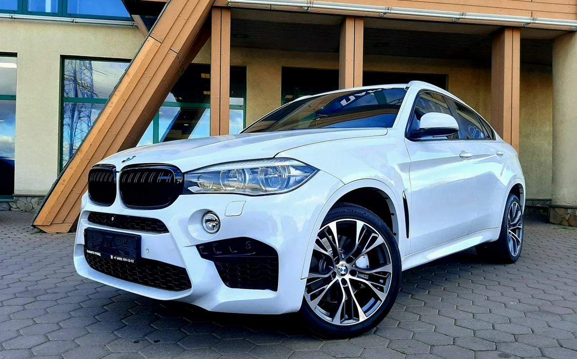 BMW X6 купленный Димой и Викой.