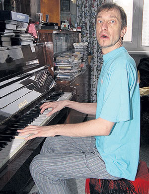 Сергей живет скромно (фото - www.gorod.cn.ua_