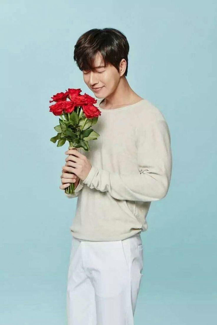 Актёр Пак Хе Джин