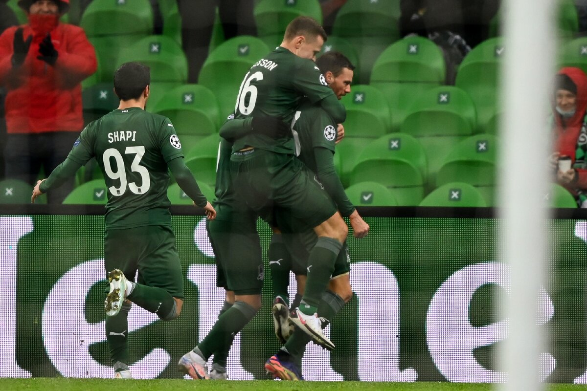 Забил гол Маркус Берг