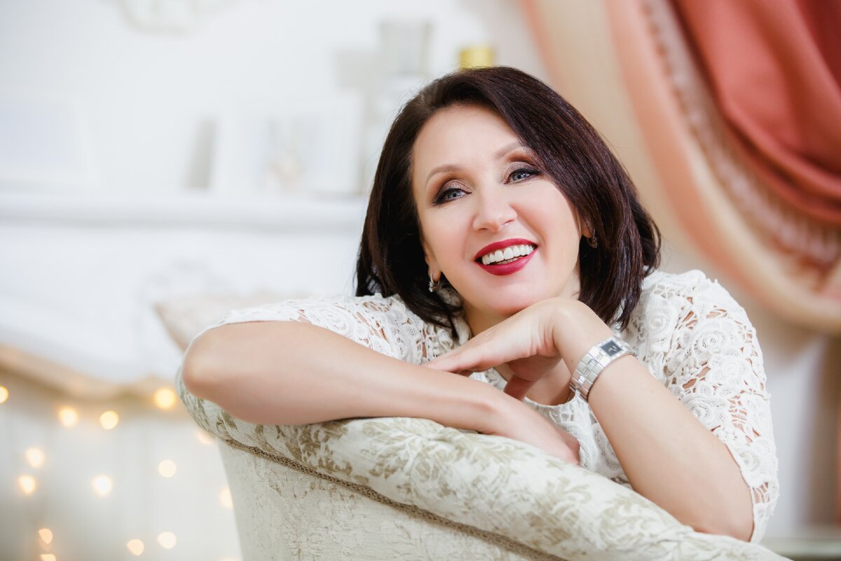 Лиза Питеркина - писатель, популяризатор научной психологии, автор более 10 книг об отношениях мужчин и женщин