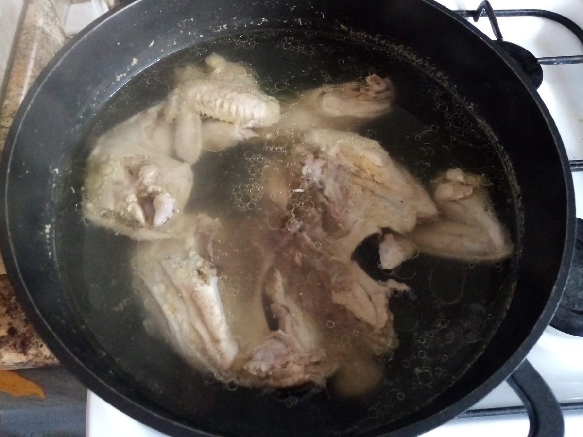 Варить не менее двух часов