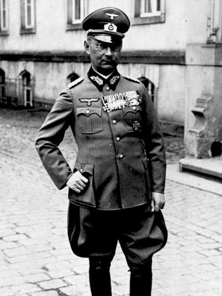 Фридрих Ольбрихт. Фото: https://rus.team/people/fridrikh-olbrikht-friedrich-olbricht