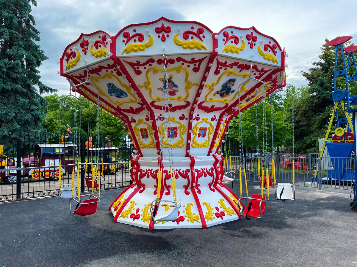 карусель Мальвина