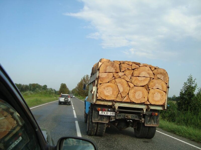 Источник: https://www.reddit.com/r/oddlysatisfying/comments/5nubla/truck_drivers_log_arrangement/