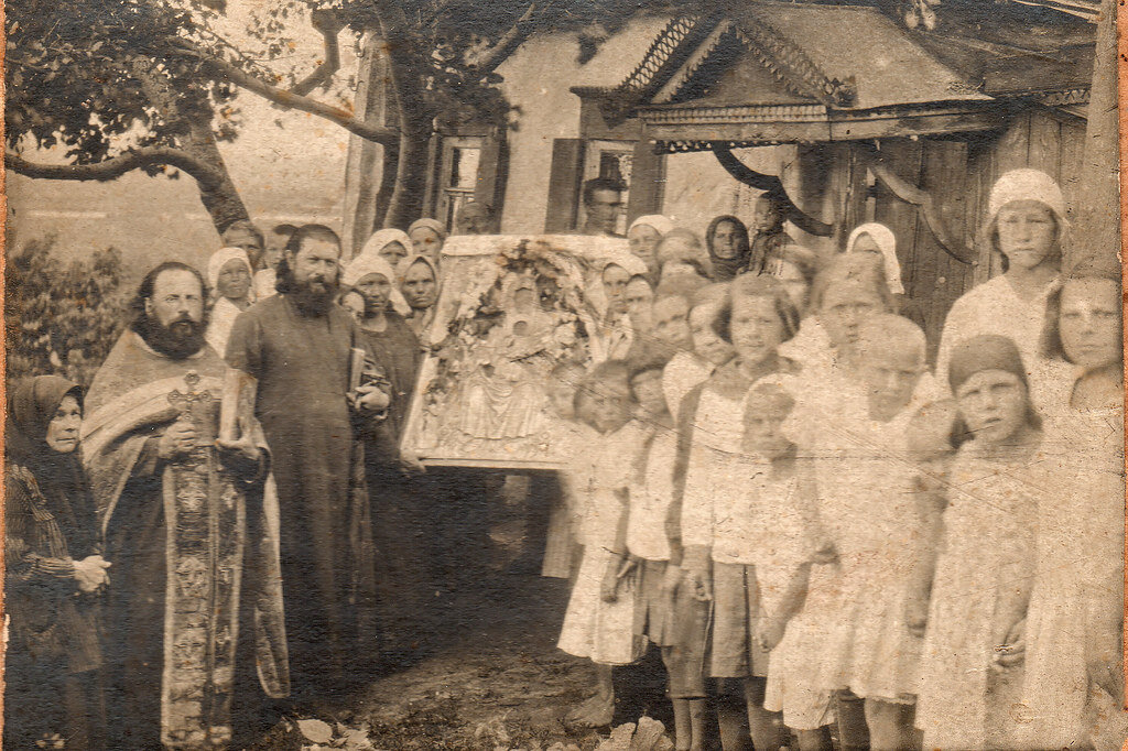 Крестный ход с Дивногорской иконой Божией Матери. 1920-е гг.