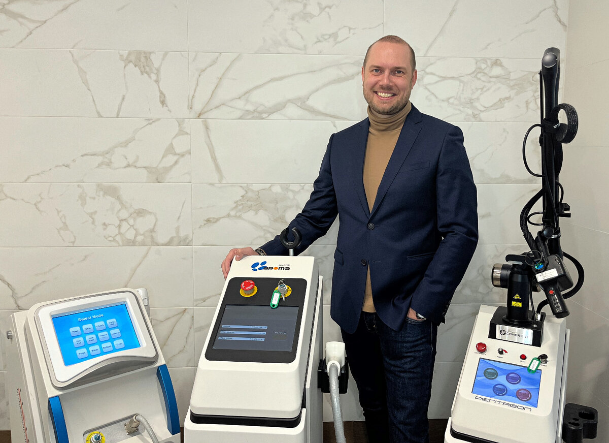 Станислав Десятков, Руководитель отдела продаж Dr. ЭСТЕТИК TECHNOLOGIES