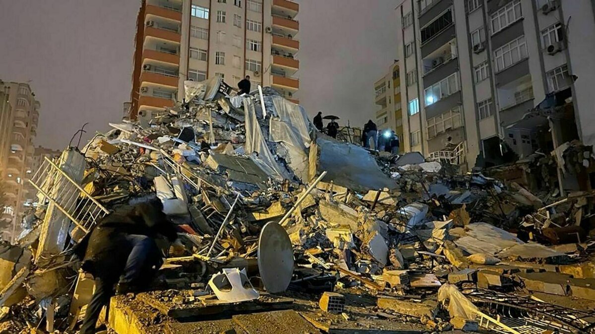     Пострадавших - более 62 тысяч.