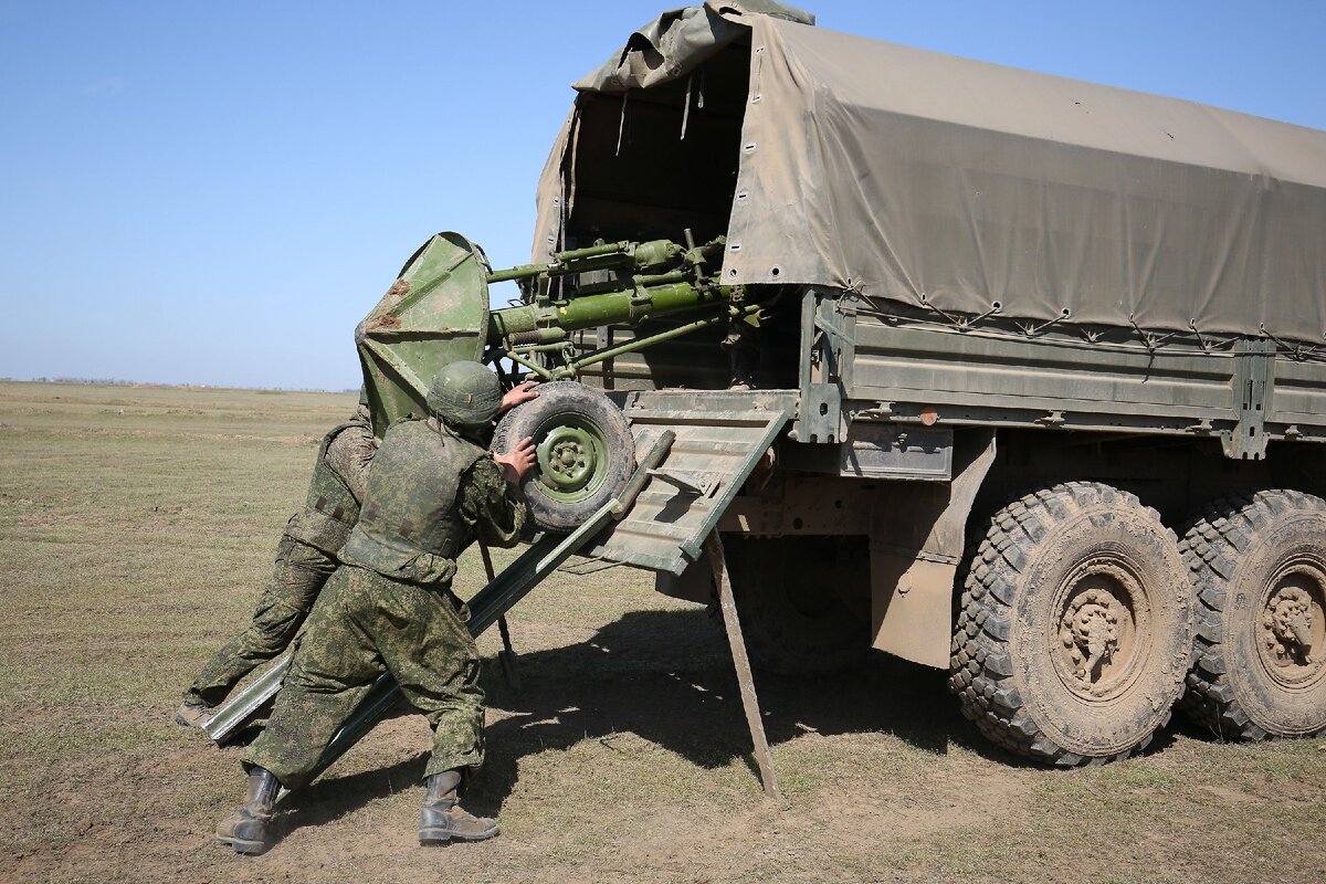 Горные минометчики Южного военного округа. Фото пресс-службы Минобороны России. 