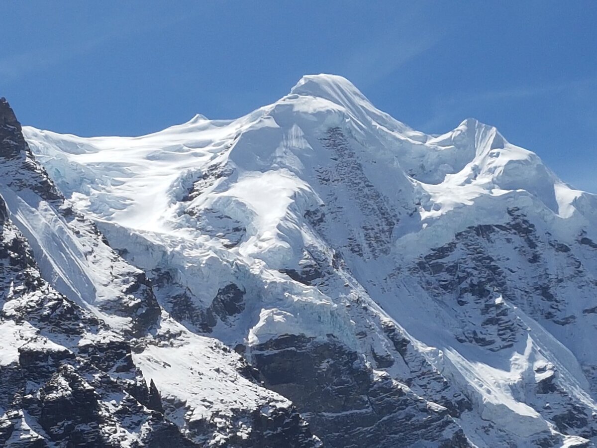 Мера-пик, автор фото Альберто Пилизари