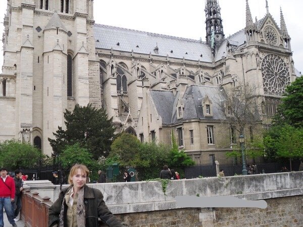 Фото автора этого поста сделано еще до событий с Нотр-Дамом