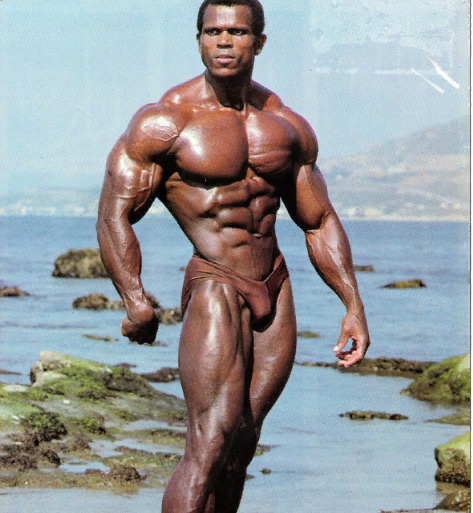 Бодибилдер Серж Нюбре.