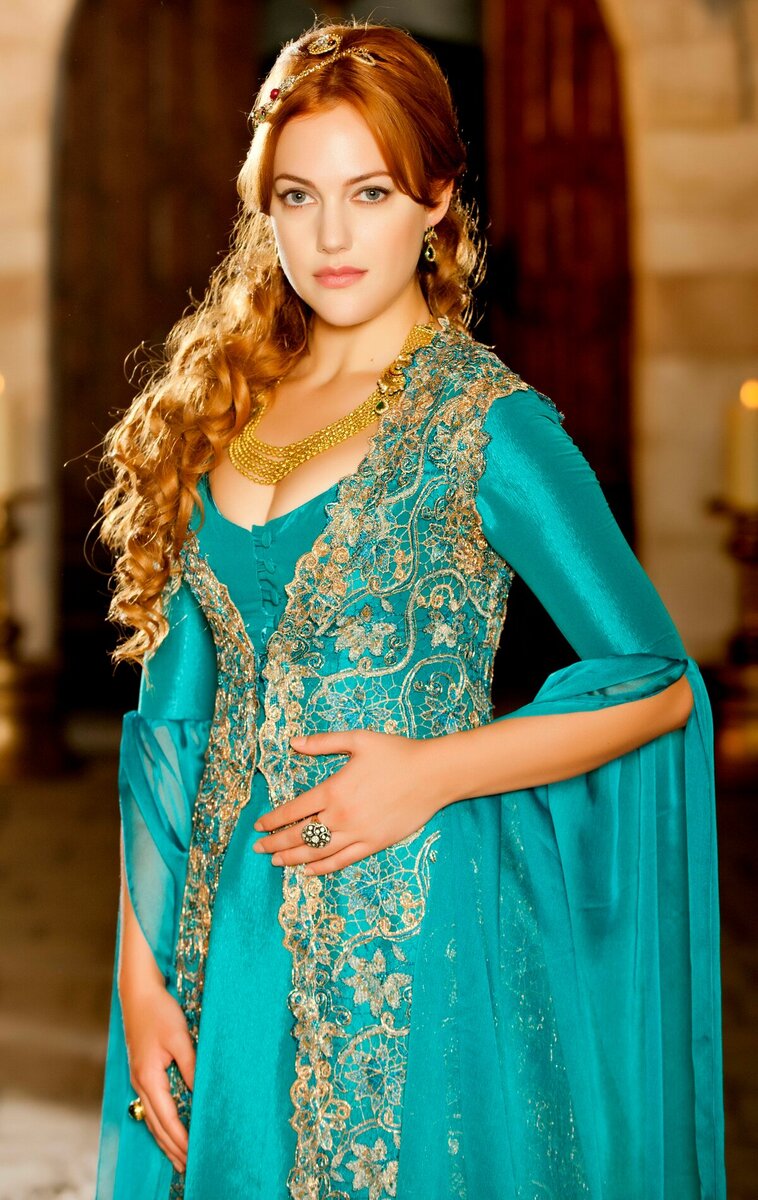 Платья хюррем в музее