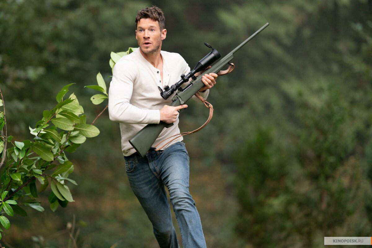 Снайпер-отец, снайпер-сын... Если срочно не остановить этот бредогенератор, будьте уверены, дойдет дело и до снайпера-внука. 