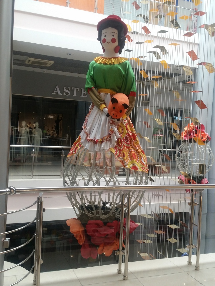 Не успела сделать побольше фоточек, но хотя бы такие.