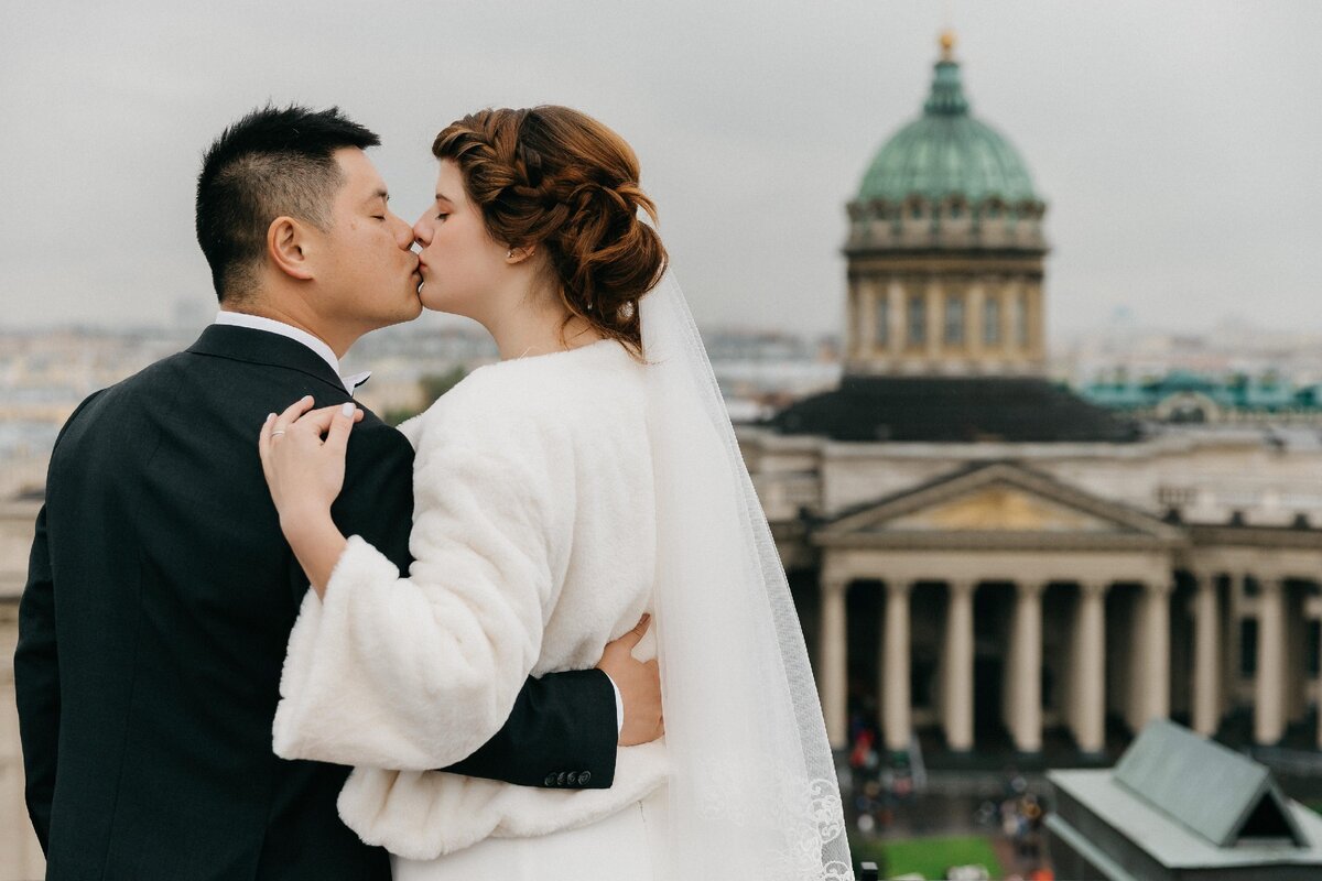 Поцелуй на высоте!