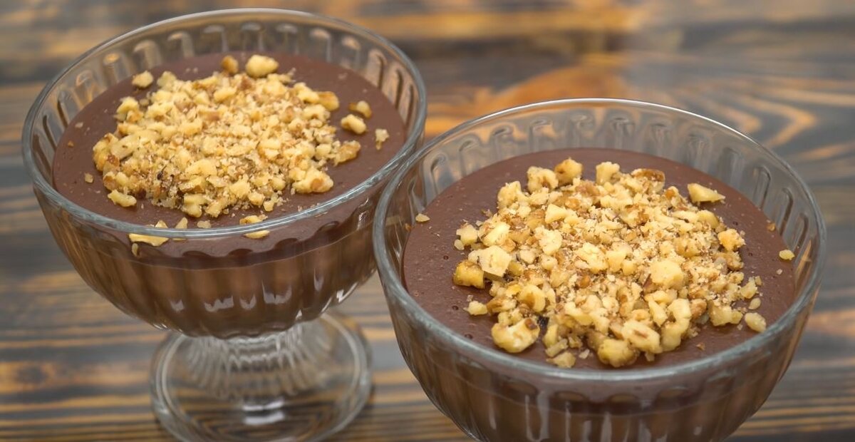 Шоколадный десерт без желатина, крахмала и сливок: простой рецепт пудинга за 5 минут (ВИДЕО)