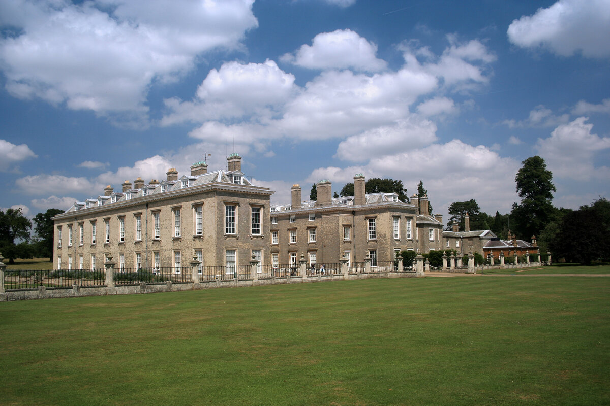 Скромное фамильное поместье "золушки". Andrew Walker. Althorp House, Northamptonshire, UK.