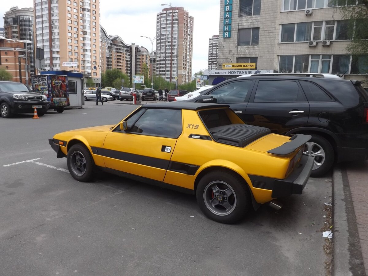 Три украинских 1972-89 Fiat Bertone X1/9 и история модели | Cool Cars Of  Ukraine | Дзен