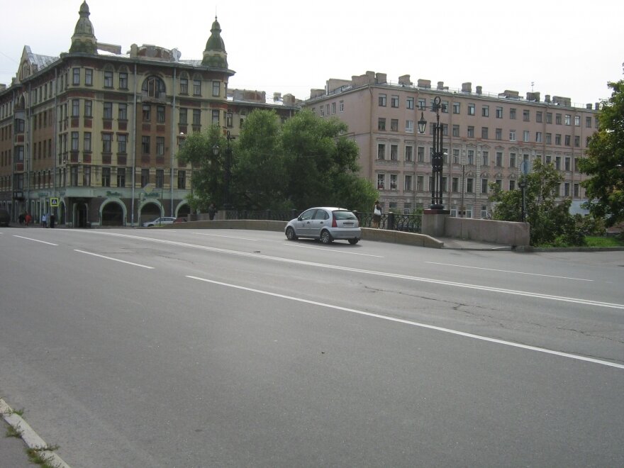 Смоленский мост | Фото: wikipedia.org
