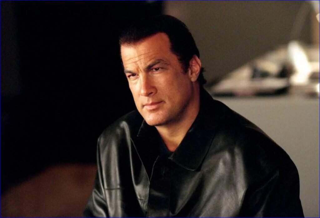 Стивен Сигал создал запоминающийся образ молчаливого мордоворота, разбрасывающего врагов приемами из айкидо