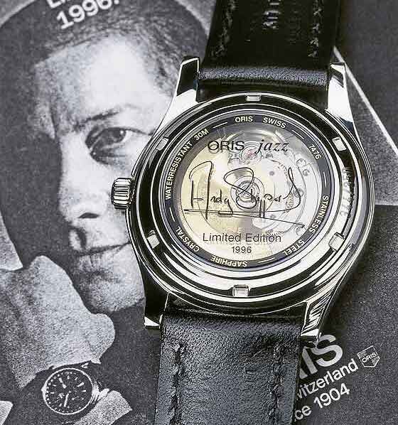 Kимитированная версия, выпущенная совместно с Энди Шеппардом / Источник: https://www.watchtime.com/ 