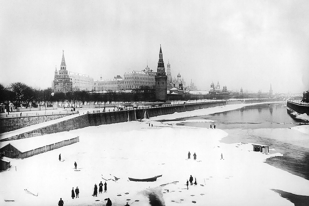 Старые фото москвы. Вид Кремля 1913. Москва 1880. Фотографии дореволюционной Москвы. Москва река 1900 год