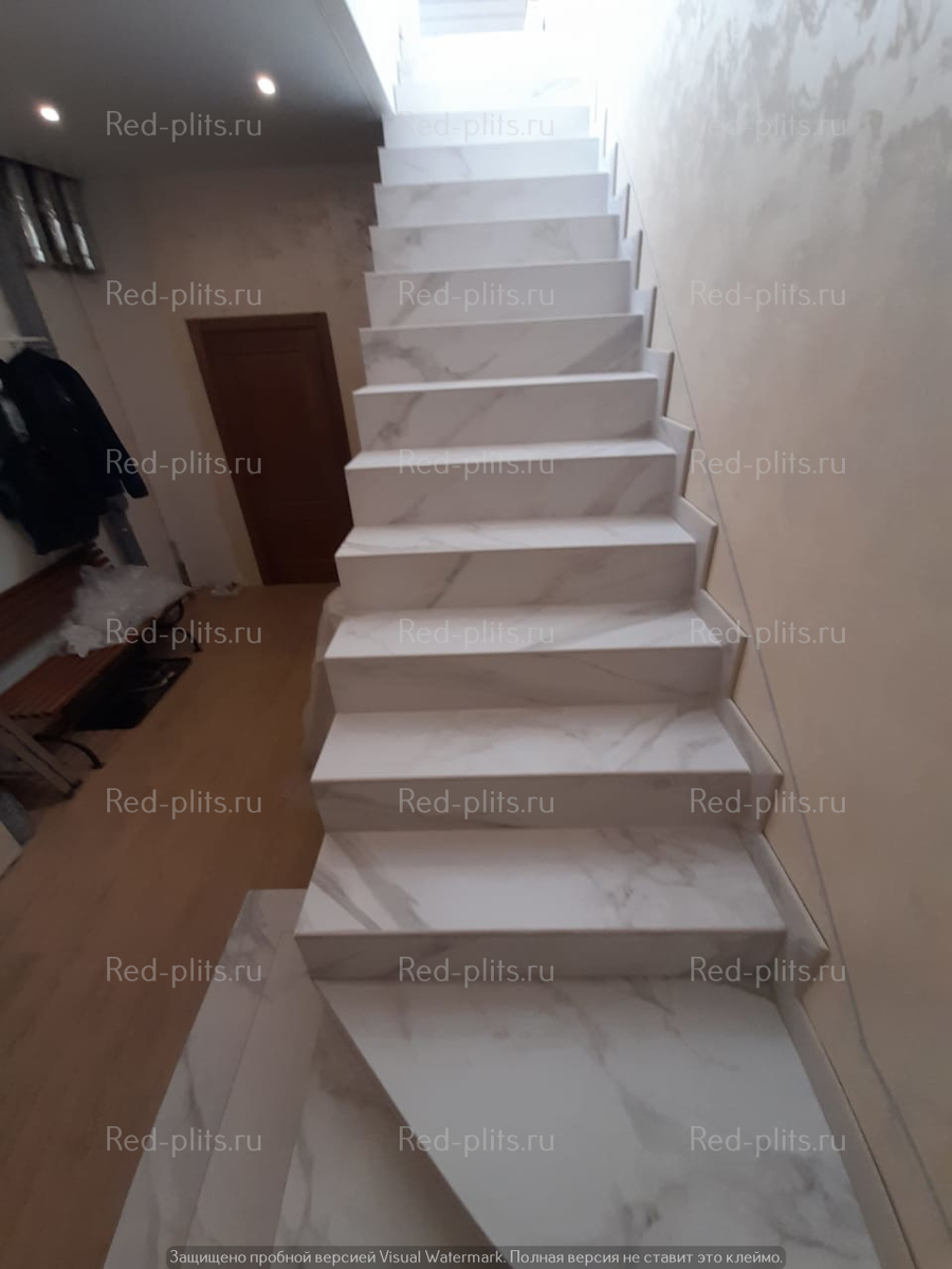 Облицовка лестницы керамогранитом Monte Tiberio | Red-plits | Дзен